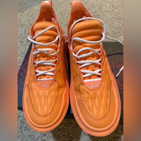 Way of Wade 11 - sunshine state. Size 11